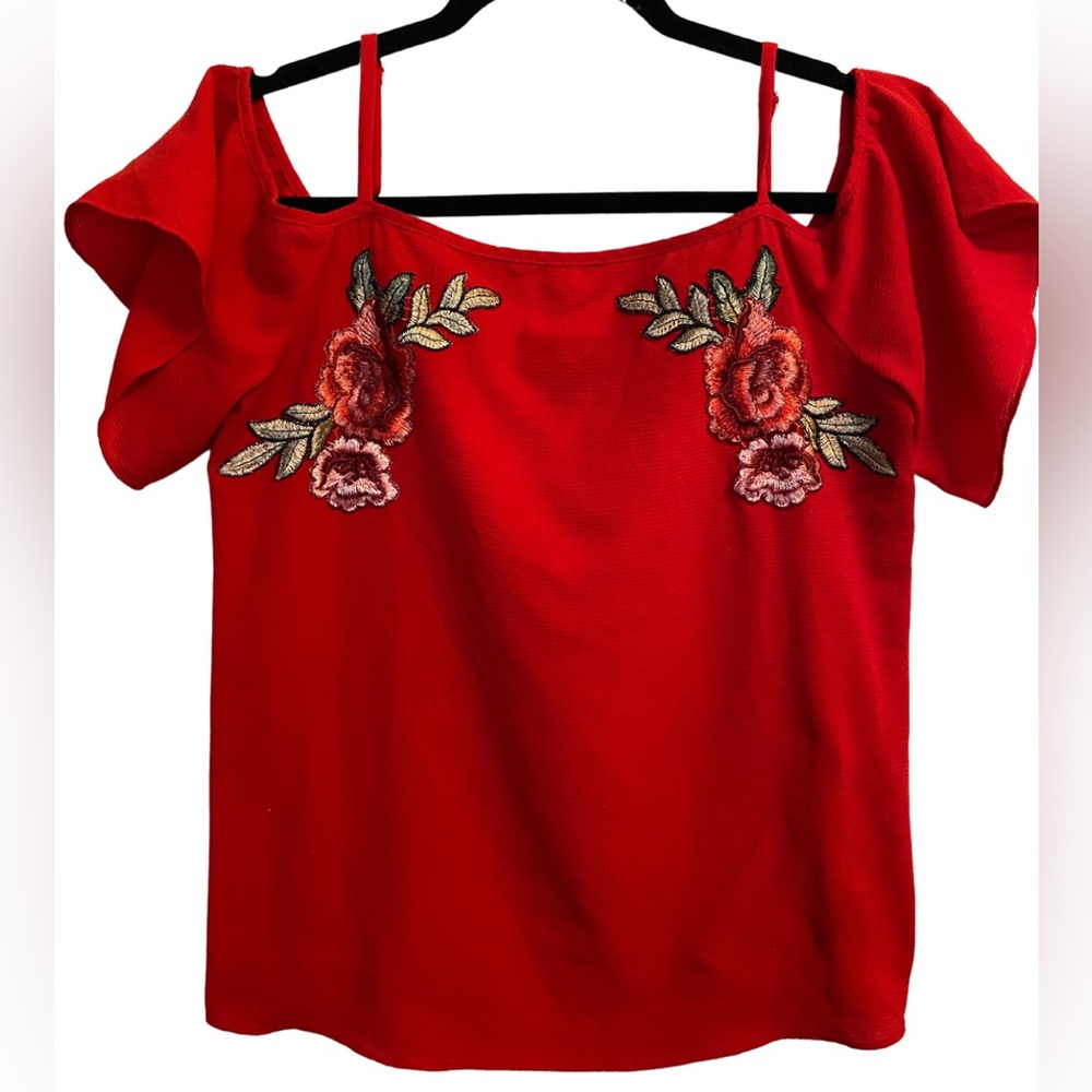 By&By Red rose off the shoulder blouse. Size Small.